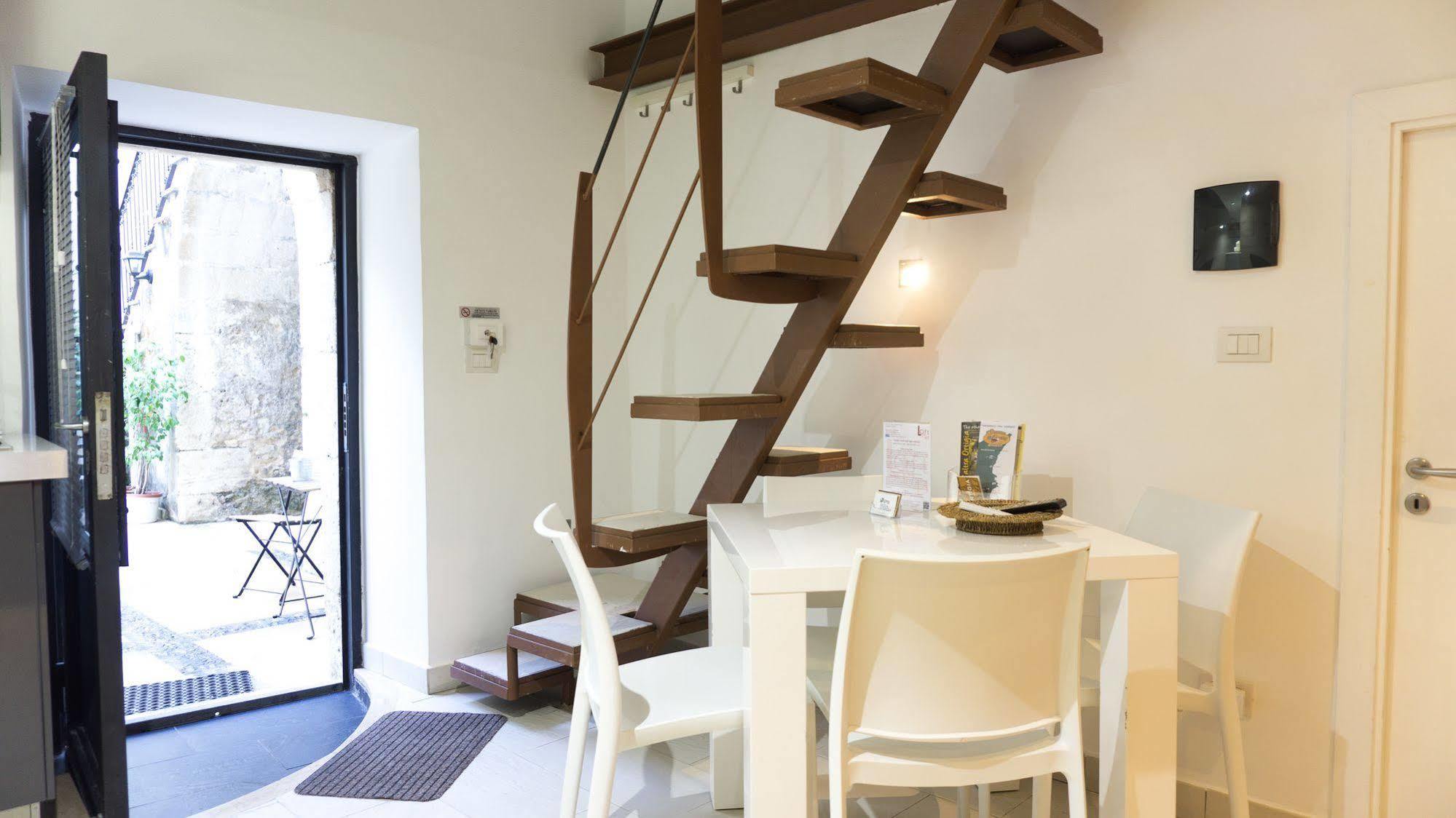 1743 Loft Apartman Szirakúza Kültér fotó