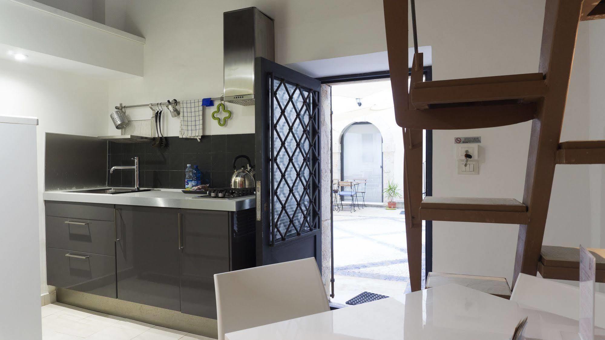 1743 Loft Apartman Szirakúza Kültér fotó